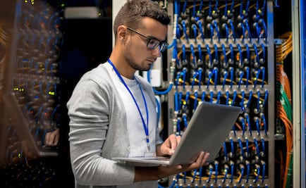 Máquinas reemplazarán 7 de cada 10 empleados en México