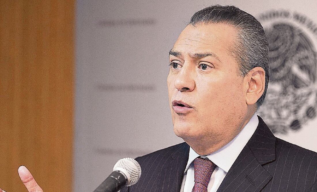 Manlio Fabio Beltrones asegura que la visita de Raúl Castro al país culmina el relanzamiento de la relación con la isla promovido por el Ejecutivo desde 2013 (ARCHIVO EL UNIVERSAL)