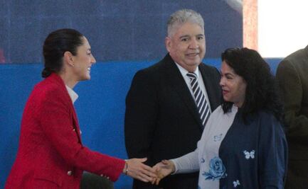 Sheinbaum defiende a Margarita Saldaña tras ser abucheada en su gira por las 16 alcaldías 