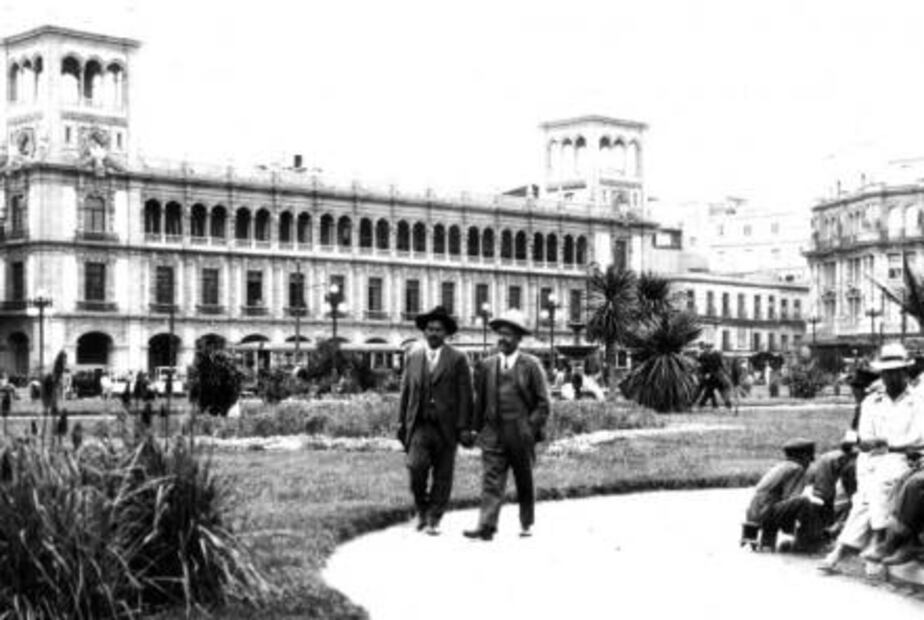 Cuando el Zócalo era un jardín “europeo”