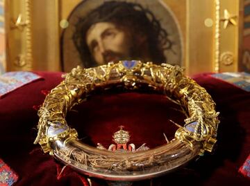 La Corona de Espinas de Jesús sobrevive al incendio de Notre Dame