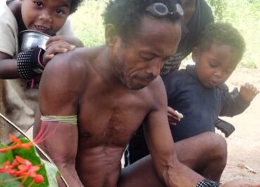 Cuentacuentos unieron a las personas antes de la religión