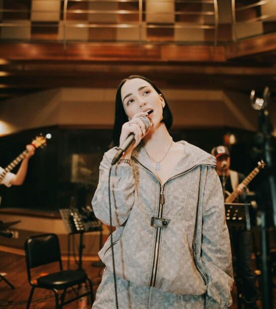 Belinda invitó a su fiesta de Halloween a la ex de Christina Nodal, ¿se hicieron amiguis?