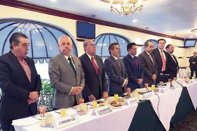 Rechazan empresarios nuevo impuesto a alcohol en Edomex