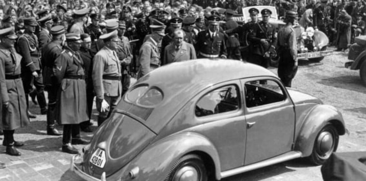 El proyecto nazi que dejó al mundo el auto más popular