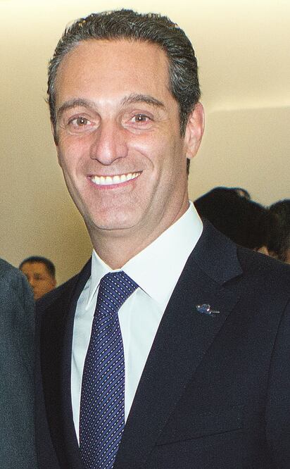 Hasta lo último de la fila