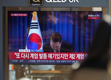 Corea del Sur: policía allana el despacho presidencial por declaración de ley marcial; también realiza redadas