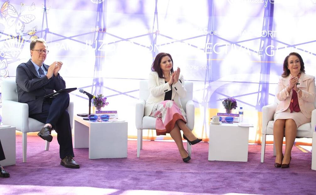 Magistrado Felipe de la Mata; Magistrada presidenta, Mónica Soto; ministra de la Corte, Yasmín Esquivel / Foto: Especial