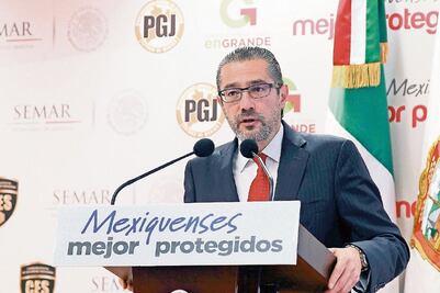 Criminales simulan ser de la Sedena y Marina, alertan