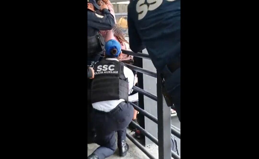 El director del Metrobús, Roberto Capuano, informó que la persona ya está siendo atendida para que reciba la ayuda necesaria. Foto: captura de video