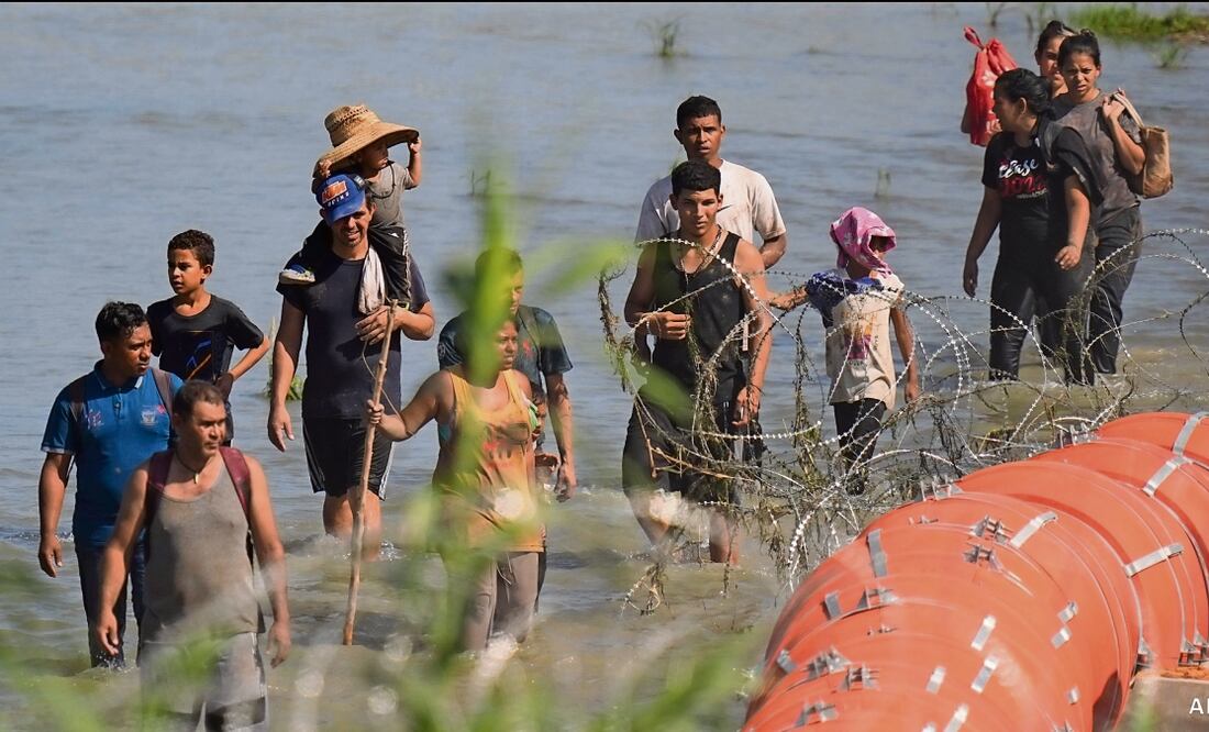 Texas promete seguir su pelea para mantener la barrera de boyas en la frontera con México | El Universal