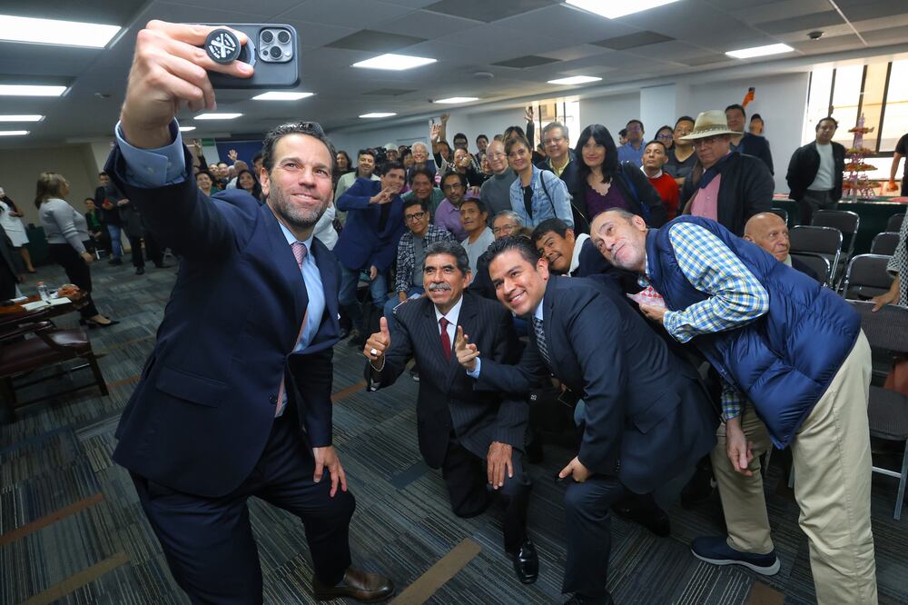 Carlos Loret de Mola en una charla con suscriptores de EL UNIVERSAL | Foto: Especial