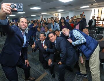 “La Presidenta tiene que dar una señal de poder”: Carlos Loret con suscriptores de EL UNIVERSAL