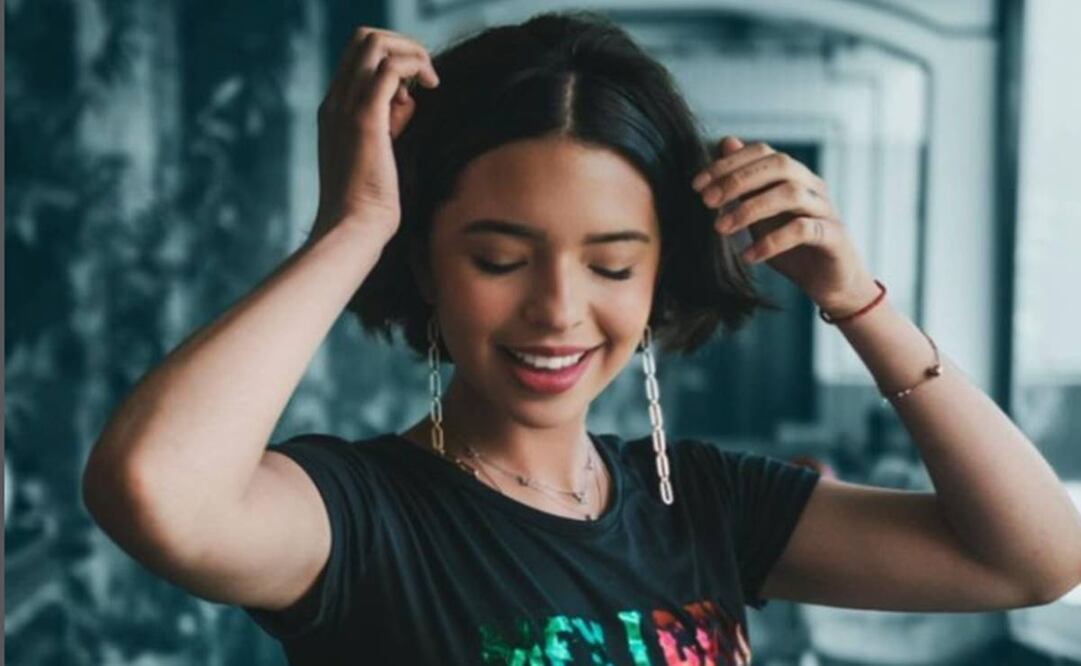 Instagram Ángela Aguilar.