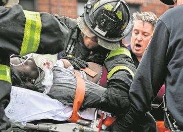 “Oía a niños gritar por ayuda, pero había humo”; así fue el incendio de un edificio en Nueva York