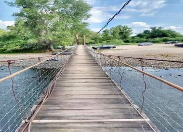 Animales de parque ecológico no pueden ser alimentados por desplome de puente colgante en Sinaloa