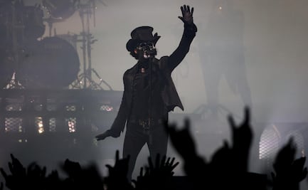 Ghost crea nueva fe: al “santo patrono del apretón celestial”