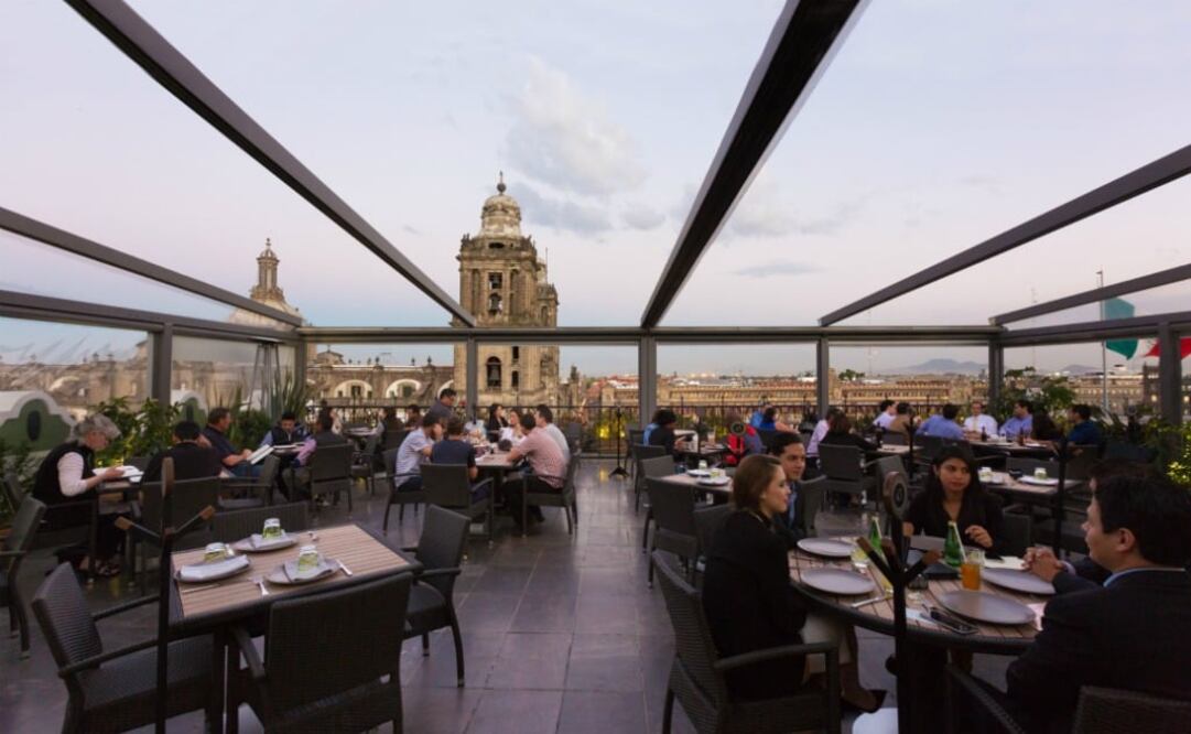  El restaurante Balcón del Zócalo te espera para dar el Grito. Promete vistas privilegiadas y mucho ambiente. (Foto: Cortesía)