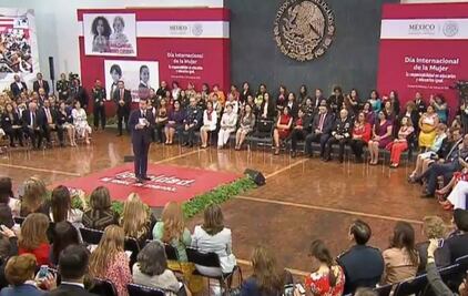 La realidad que hoy vive el país es distinta y mejor para las mujeres: Peña Nieto
