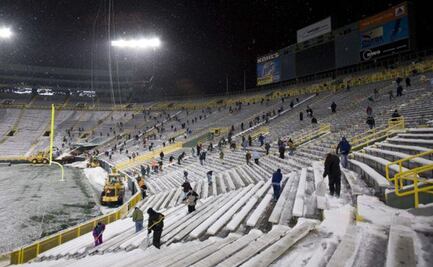 Los Packers necesitan ayuda de la comunidad para sacar la nieve del Lambeu Field