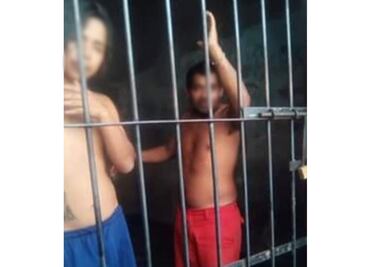 Queman vivos a dos hombres en Puebla acusados de ser "robachicos"