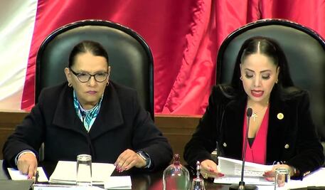 Comparece Rosa Icela Rodríguez en San Lázaro