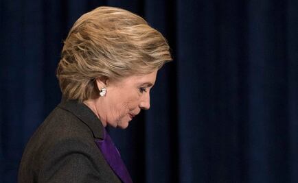 Hillary urge a demócratas a no estar divididos ni desanimados