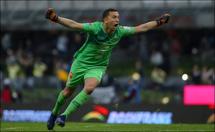 América golea a Pumas y avanza a la final