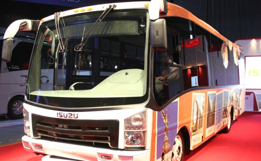 Isuzu presenta el autobús para pasajeros ELF 600 BUS