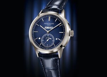 Patek alinea su calendario a la eternidad