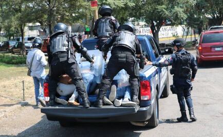 Detienen a 50 normalistas tras "choque" con policías en Morelia
