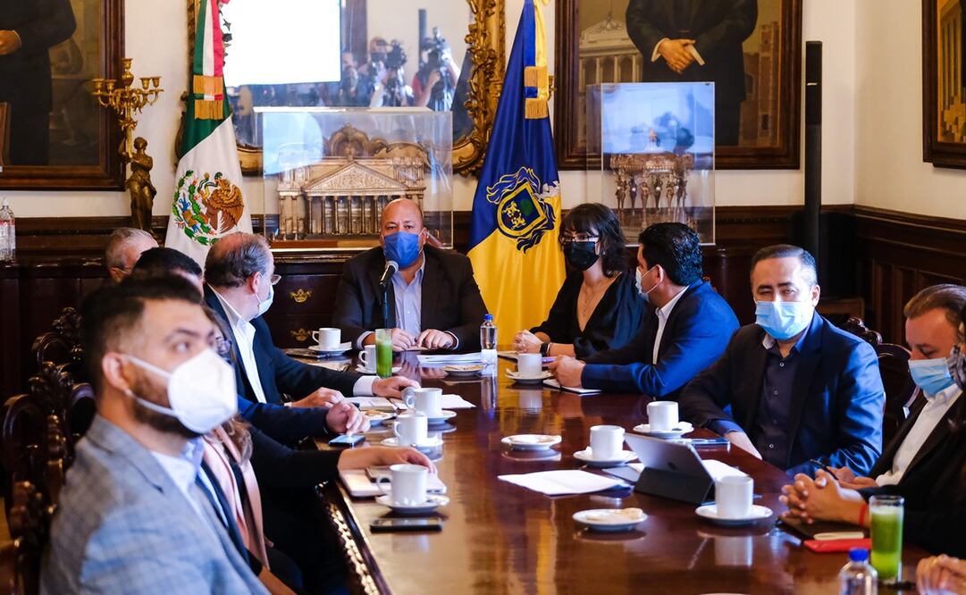 Foto: Twitter @EnriqueAlfaroR