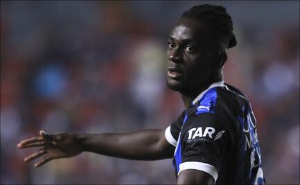 Se tambalea la llegada de Aké Loba a Cruz Azul