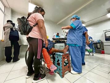 Clínica del DIF en Ecatepec atiende el pie diabético