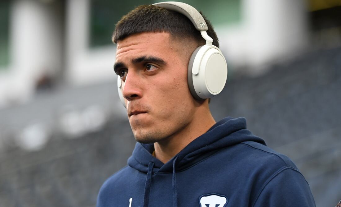 Pumas le dijo adiós de manera oficial a Alex Padilla y se quedó sin su portero titular para el arranque del Apertura 2025 / FOTO: Imago7