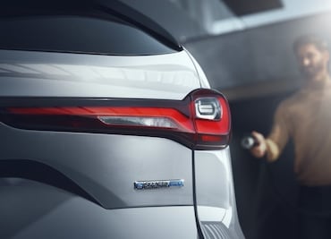 Mazda empieza a mostrar más del nuevo CX-90