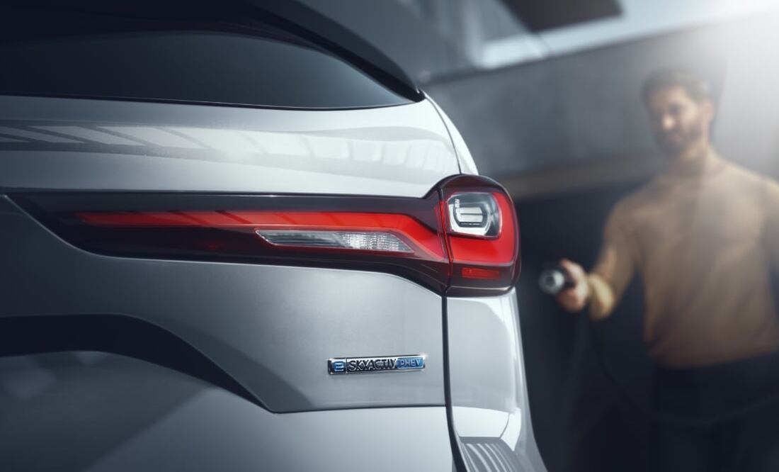 Mazda empieza a mostrar más del nuevo CX-90