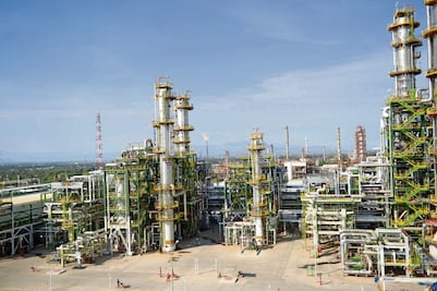 Por contingencia, ordenan a refinería de Tula a reducir sus operaciones y producción 