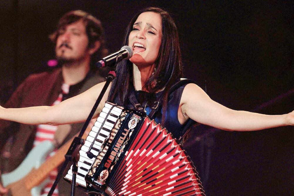 Julieta Venegas dice que durante su show en la isla conoció a músicos talentosos pero que sólo son conocidos a nivel local (ARCHIVO EL UNIVERSAL)