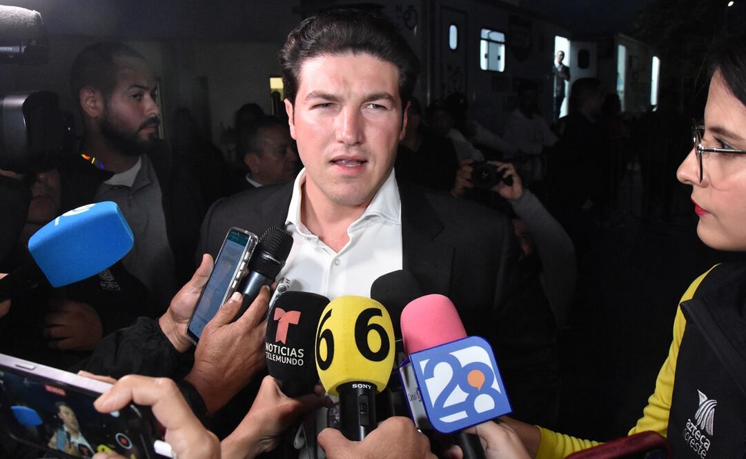 Samuel García en su último acto oficial el viernes, antes de separarse de la gubernatura, aunque el sábado por la madrugada anunció que reasumía el cargo: Emilio Vásquez / EL UNIVERSAL