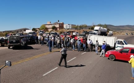 Productores de frijol bloquean carreteras en Zacatecas; exigen a Segalmex mejor precio