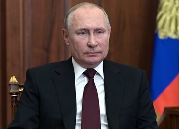 Putin firma ley que castiga con cárcel "información falsa" sobre invasión a Ucrania