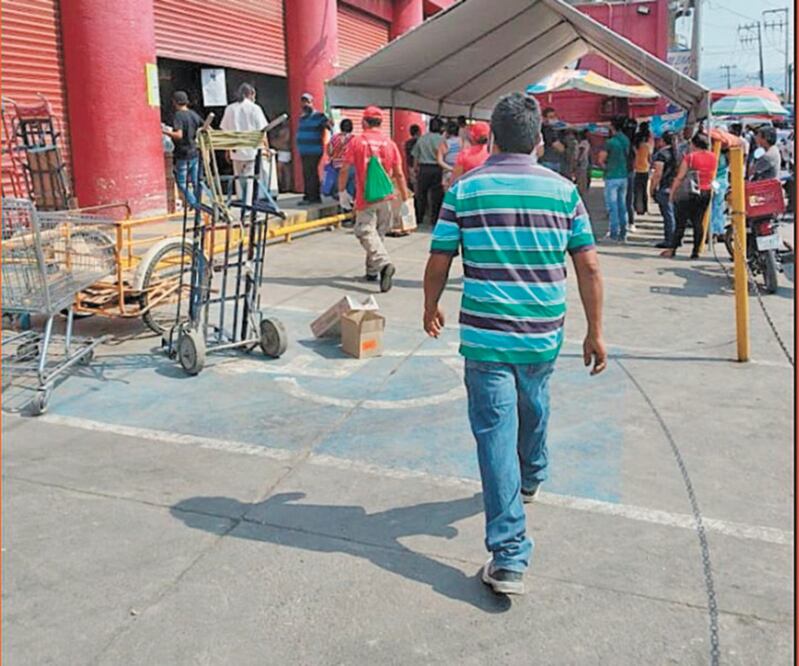La tienda El Zorro se mantuvo abierta siete días más, después de registrar los primeros tres contagios entre su personal. Foto: TOMADA DE FACEBOOK