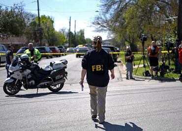Paquetes-bomba en Texas podrían estar vinculados