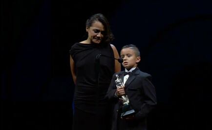 Un niño de diez años gana premio Ariel