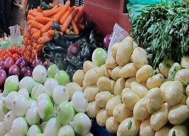 Canasta básica: Empresas y ANTAD se comprometen a mantener paquete contra inflación 6 meses más