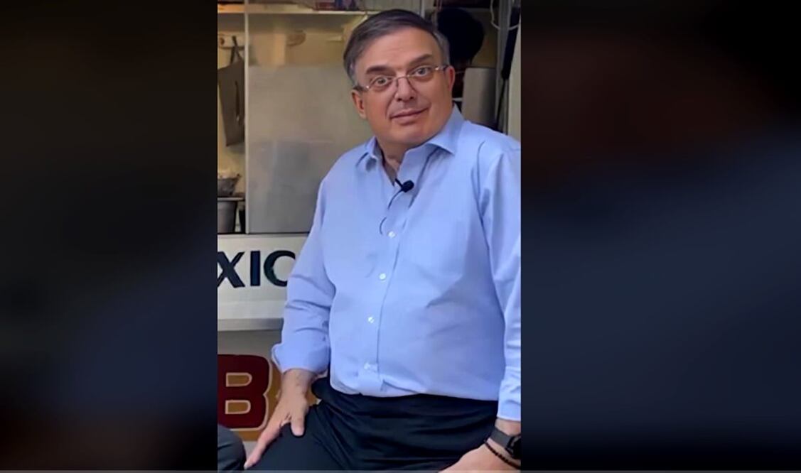 Marcelo Ebrard presumió que es “El Rey de Tik Tok” al contar con un millón de seguidores. Foto especial