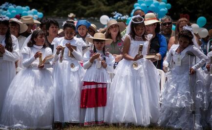 Iglesia eleva edad para que niños hagan la primera comunión y la confirmación