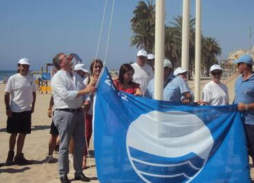 Logra obtener Playa del Carmen la primera bandera azul