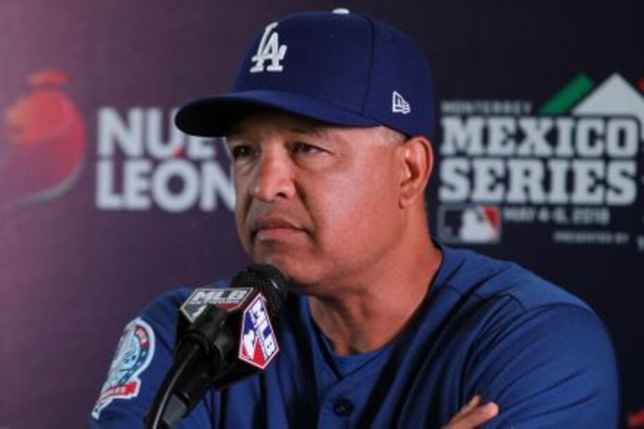 Kershaw regresa a Los Ángeles por lesión